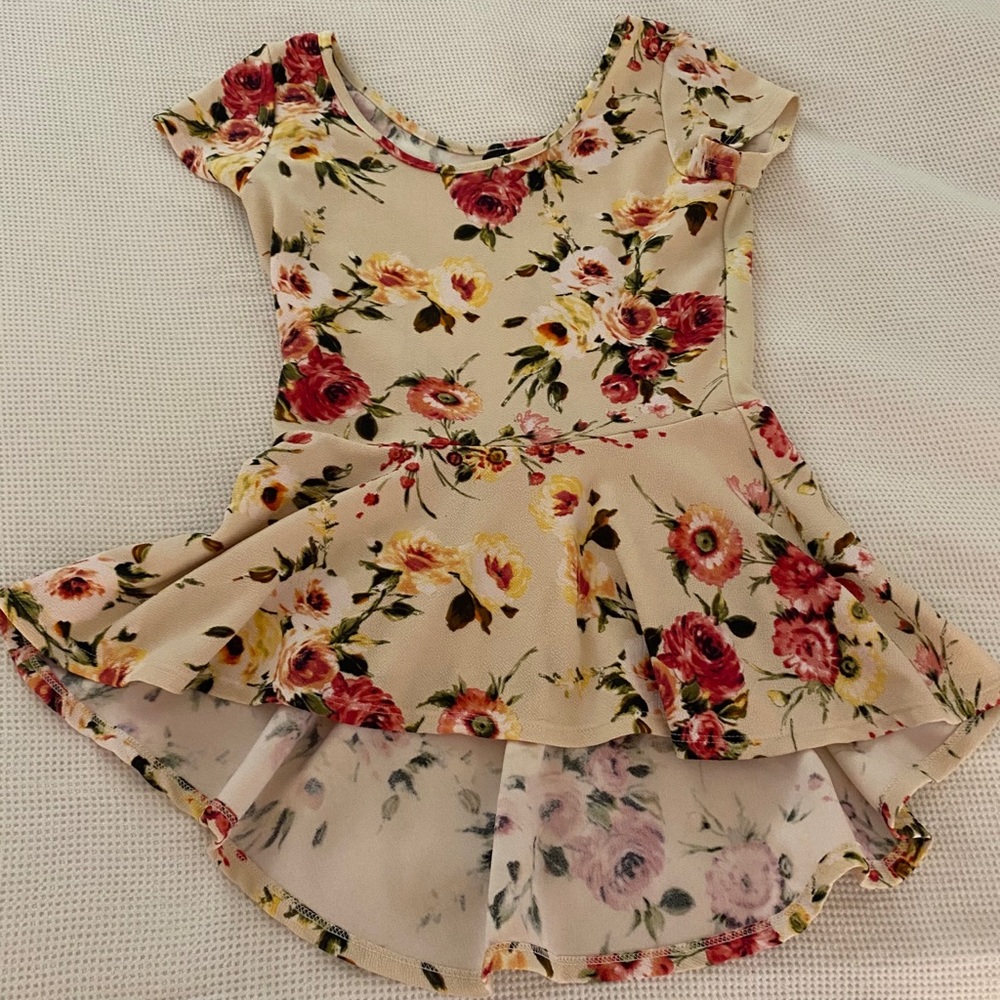 High-Low floral shirt 🌸🌼